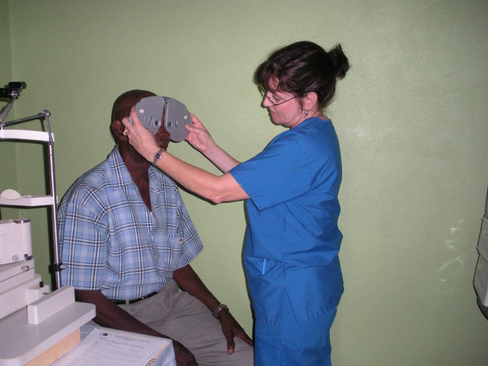 Training of matrones and eye doctors in Zorangé